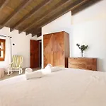 Tradition Und Geschmack Mallorcas Vereint By Interhome Port de Pollenca