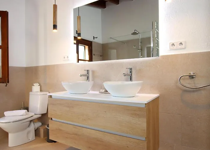 Tradition Und Geschmack Mallorcas Vereint By Interhome Tatil Evi