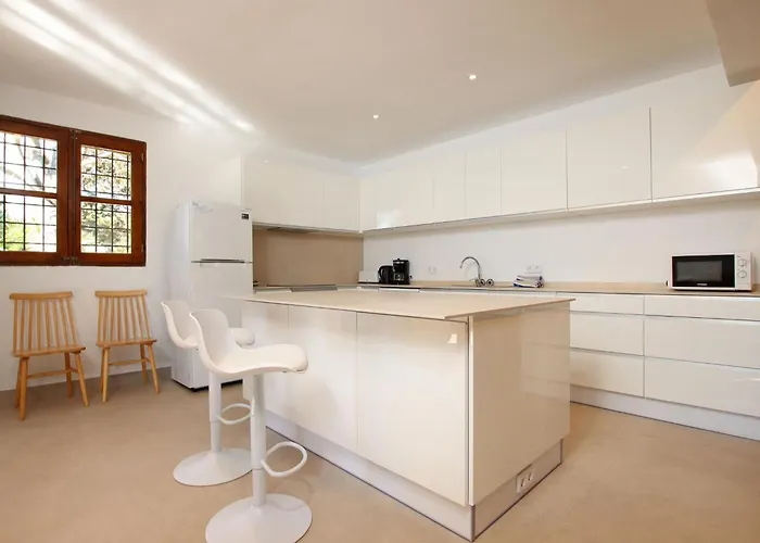 Tradition Und Geschmack Mallorcas Vereint By Interhome Tatil Evi *