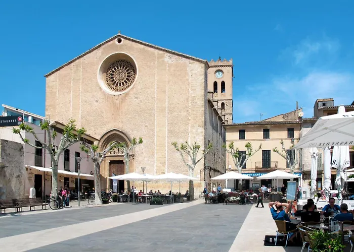 Tradition Und Geschmack Mallorcas Vereint By Interhome 度假居 *