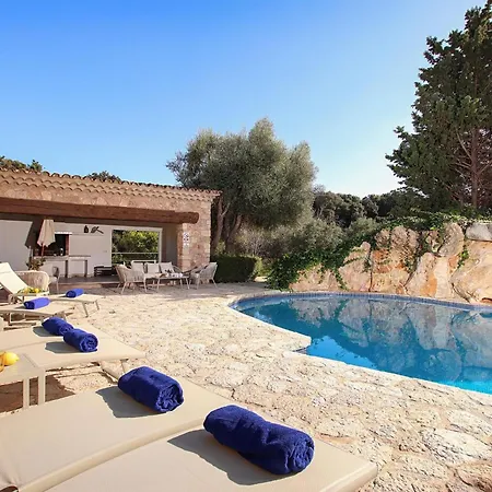Tradition Und Geschmack Mallorcas Vereint By Interhome Holiday home Port de Pollenca